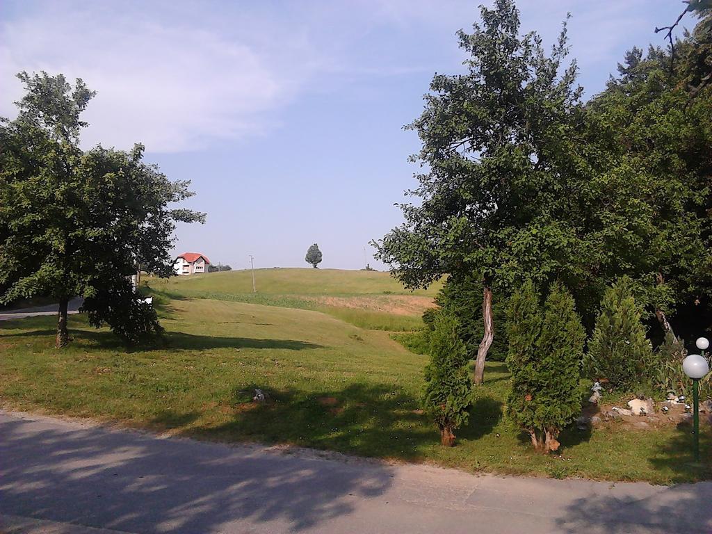 Apartman & Sobe Orhideja Smoljanac Kamer foto
